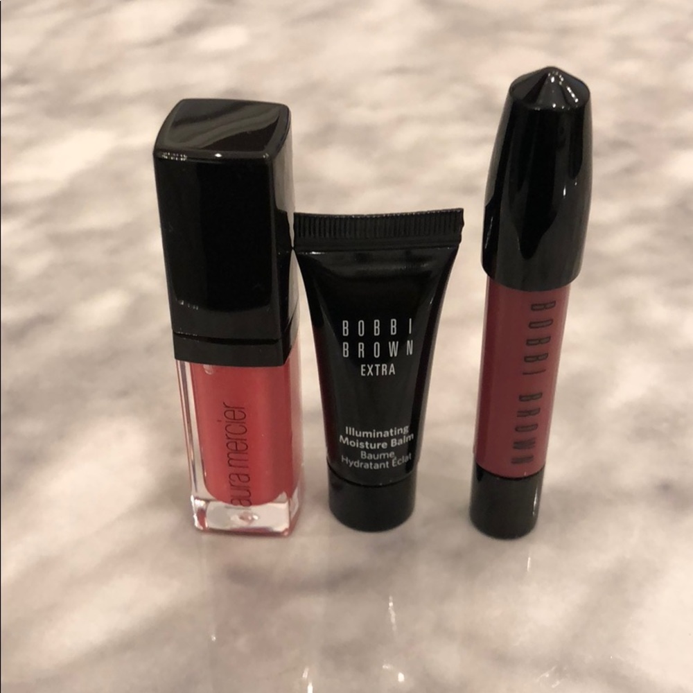 2 Bobbi Brown & 1 Laura Mercier
